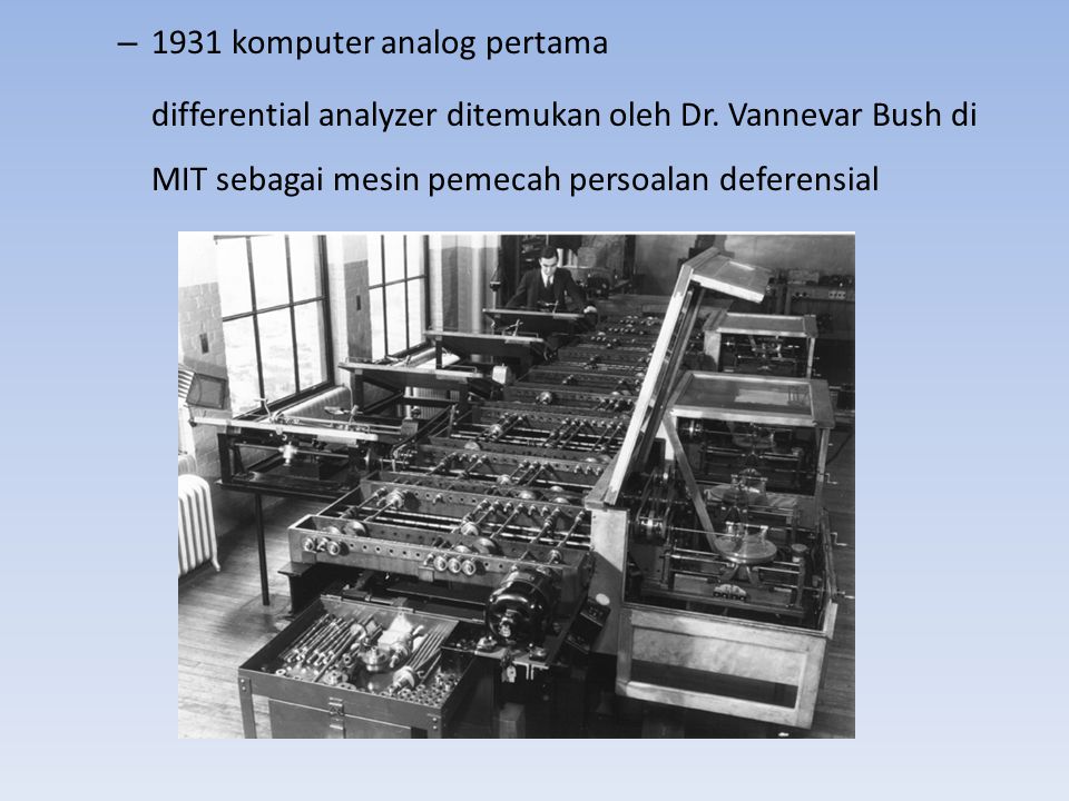 1931 komputer analog pertama